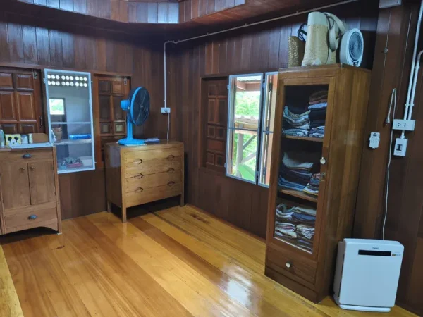 บ้านพร้อมที่ดิน จ.สุพรรณบุรี พื้นที่ใช้สอยตัวบ้าน 81 ตารางเมตร