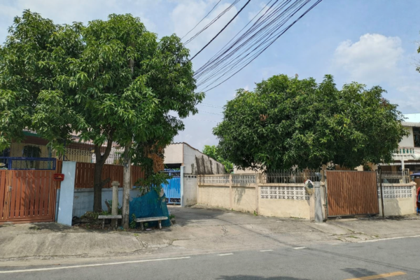 ขาย ที่ดินตลิ่งชัน ใกล้ ถ.บรมราชชนนี (200ตร.ว.) ซอย ฉิมพลี8 ต.ฉิมพลี อ.ตลิ่งชัน จ.กรุงเทพฯ