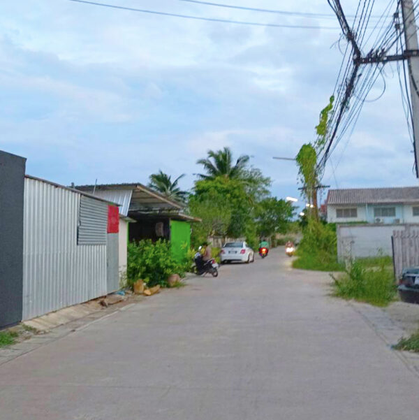 ขาย ที่ดิน ถมแล้ว ติดถนน2ด้าน (451ตร.ว.) ชะอำ เพชรบุรี ห่างจากหาดชะอำ1.2กม. ทำเลดีมาก!!