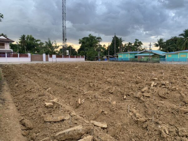 ขายที่ดินติดถนนสายห้วยคู ซอย 6 เนื้อที่5-3-25ไร่ ต.ตะเคียนเตี้ย อ.บางละมุง จ.ชลบุรี ไร่ละ3.5ล้าน