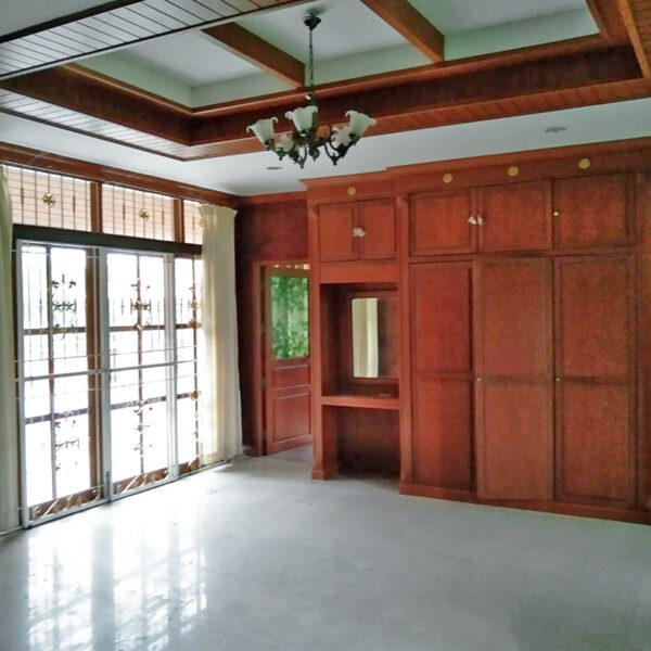 ขายที่ดินติดถนน พร้อมบ้าน 2 หลัง ปราณบุรี ประจวบคีรีขันธ์ 20,000บาท/ตรว. ถูกมาก (เนื้อที่ 2-2-59 ไร่)