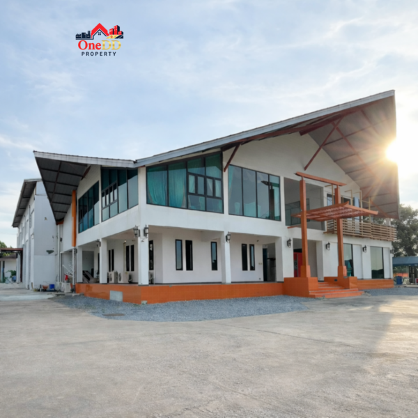 ขาย!! ที่ดินโรงงานติดถนนพร้อมสิ่งปลูกสร้าง (เนื้อที่ 9-1-29 ไร่) จ.นครปฐม