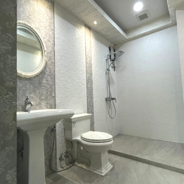 ขาย!! ที่ดินโรงงานติดถนนพร้อมสิ่งปลูกสร้าง (เนื้อที่ 9-1-29 ไร่) จ.นครปฐม