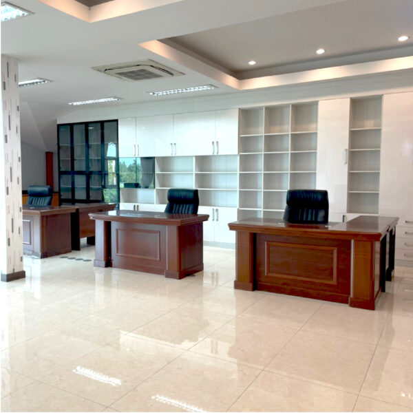 ขาย!! ที่ดินโรงงานติดถนนพร้อมสิ่งปลูกสร้าง (เนื้อที่ 9-1-29 ไร่) จ.นครปฐม